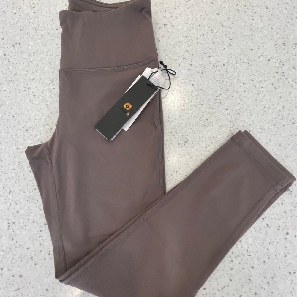 Mono B Legging